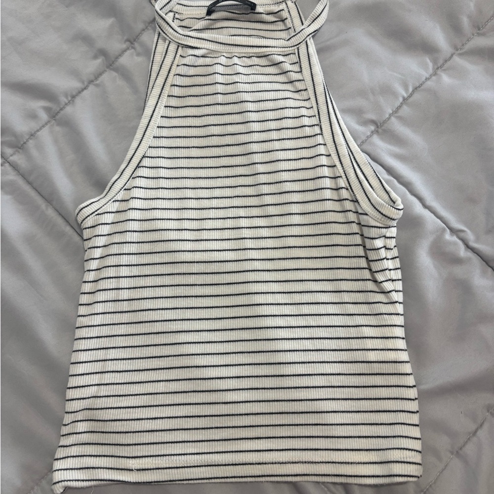 SHEIN Black and White Fitted Crop Tank Top